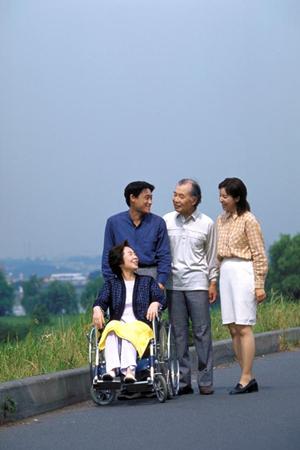 日本橋でおすすめの皮膚科！肌の悩みを解決する治療法と料金ガイド